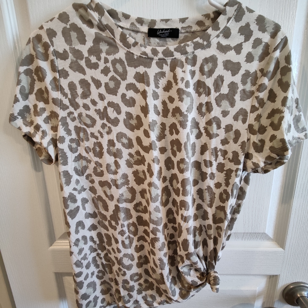Weekend Soul Cheetah tie up knot t-shirt
